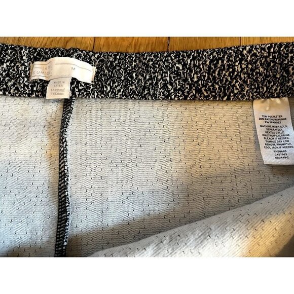 14th & Union Black & White Pull On Pencil Sweater Skirt Size Medium - Picture 10 of 11